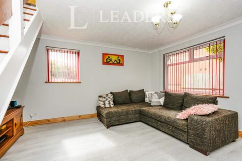 3 bedroom semi-detached house to rent, Culford Walk, Felixstowe, IP11