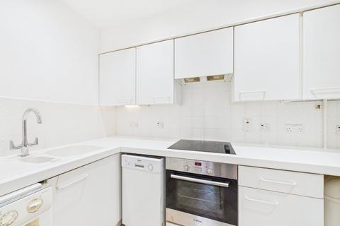 1 bedroom flat to rent, Ray Park Avenue, Maidenhead, Berkshire, SL6