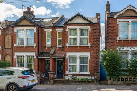 Lavender Hill, Enfield