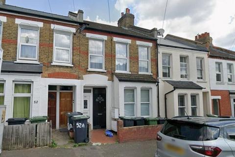 1 bedroom flat for sale, Highclere Street, London SE26