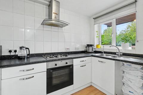 3 bedroom terraced house for sale, Walpole Road, Cippenham SL1