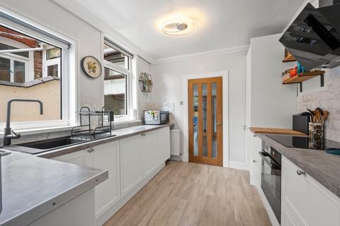 3 bedroom end of terrace house for sale, King Edward Road, Dentons Green, WA10