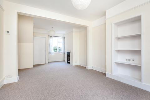 3 bedroom terraced house to rent, Culver Road, Winchester, SO23