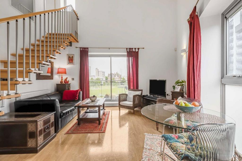 Apartment in London - View 2
