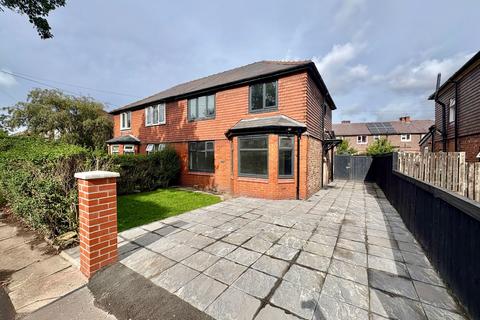 3 bedroom semi-detached house for sale, Kings Road, Stretford, M32