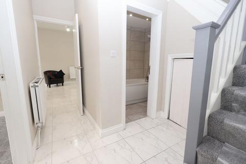 3 bedroom semi-detached house for sale, Kings Road, Stretford, M32