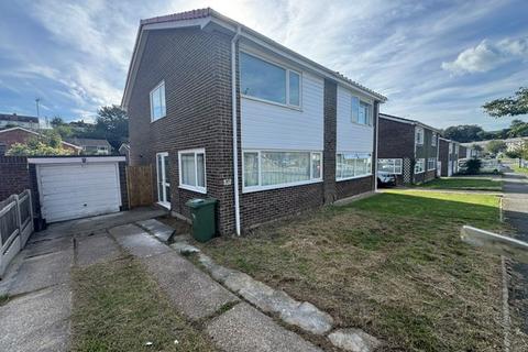 3 bed house for rent in Enbrook Valley, Folkestone, CT20