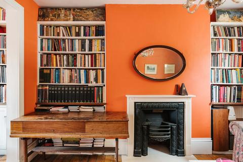 3 bedroom terraced house for sale, Mare Street, London, E8