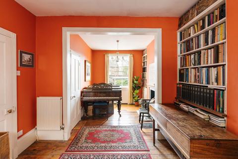 3 bedroom terraced house for sale, Mare Street, London, E8
