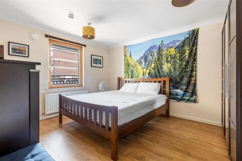 1 bedroom flat for sale, Painter House, Whitechapel, E1