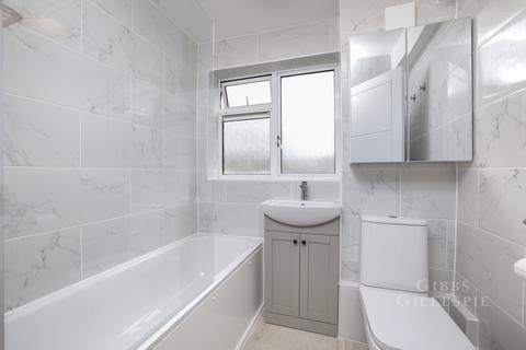 2 bedroom flat to rent, Moorfield Road, Uxbridge, UB8