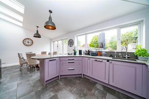 3 bedroom semi-detached house for sale, Aylesbury HP20