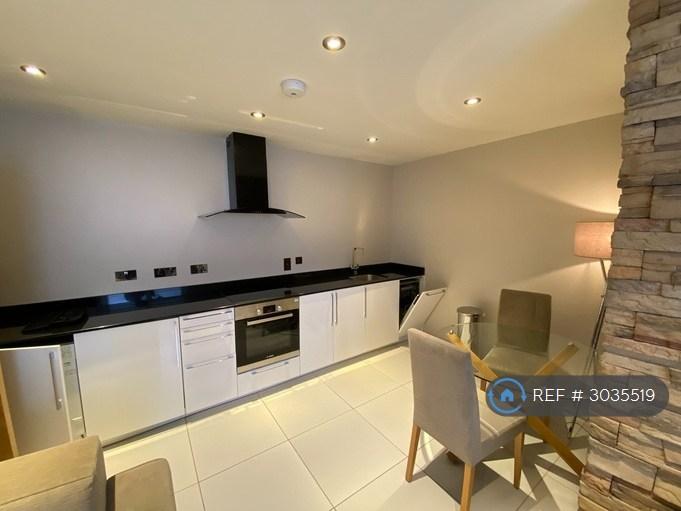 Apartment in Leeds - View 5