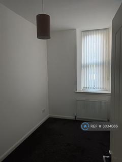 2 bedroom flat to rent, Avon Street, Hamilton, ML3