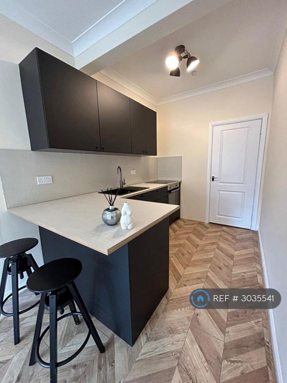 Apartment in Uddingston, South Lanarkshire - View 2