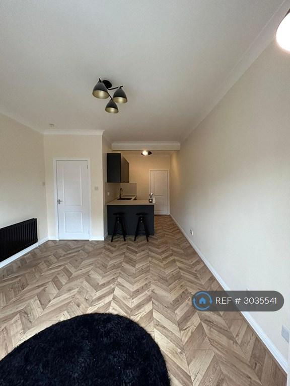 Apartment in Uddingston, South Lanarkshire - View 4