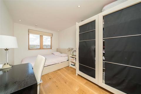 2 bedroom flat for sale, Leamore Court, 1 Meath Crescent, London, E2
