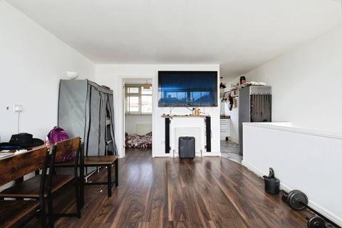2 bedroom mews for sale, The Mews, Ilford, Essex, IG4