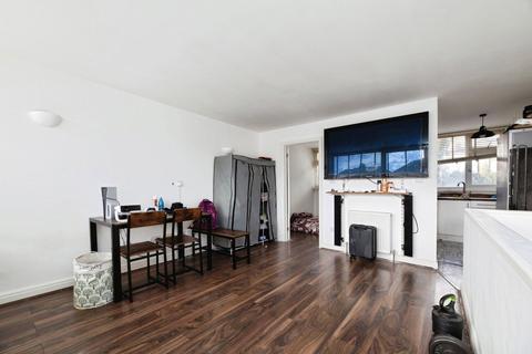 2 bedroom mews for sale, The Mews, Ilford, Essex, IG4