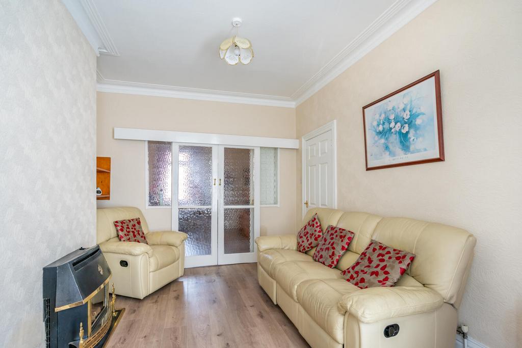 House in York - View 3