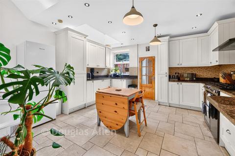 undefined, Glenthorne Road, London E17