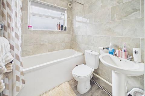 2 bedroom terraced house for sale, Brooklands Road, Hull, HU5 5AD