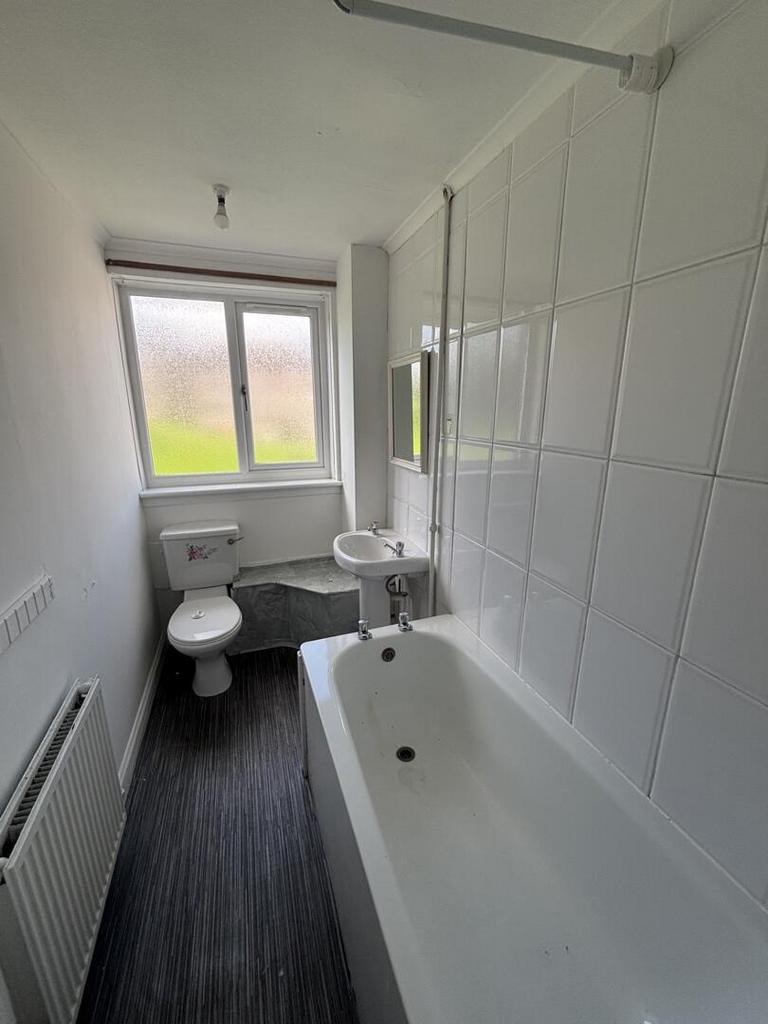 Apartment in Glasgow - View 2