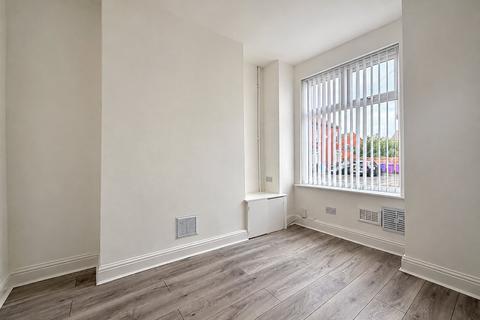 2 bedroom end of terrace house for sale, Day Street, Liverpool, Merseyside, L13