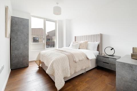 2 bedroom flat to rent, 39, Gransden Avenue E8