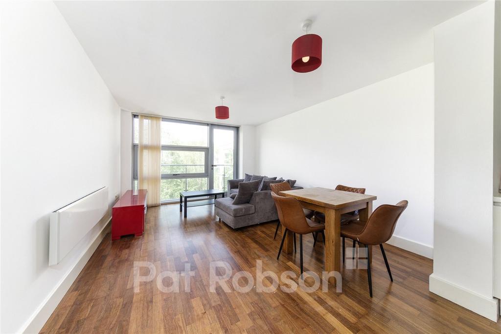 Apartment in Newcastle Upon Tyne - View 3