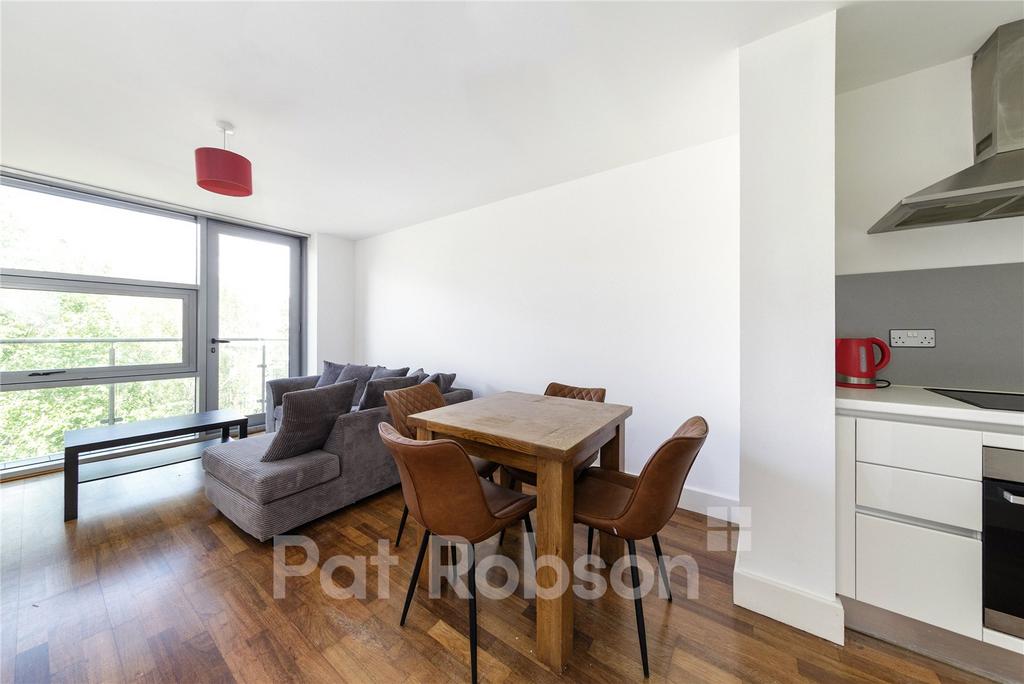 Apartment in Newcastle Upon Tyne - More