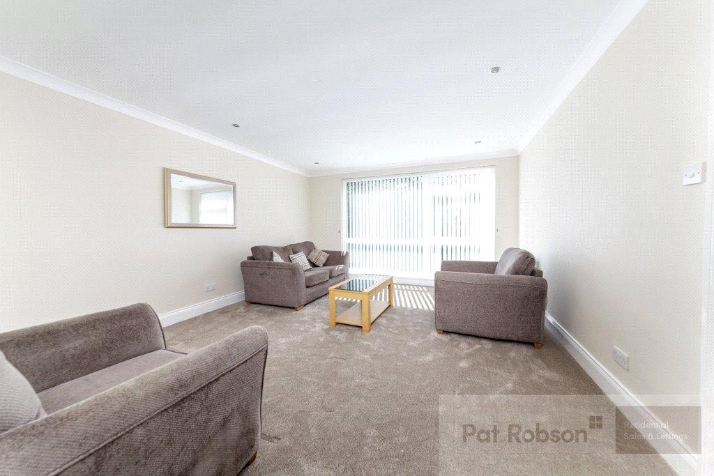 Apartment in Newcastle upon Tyne, Tyne and Wear - View 2