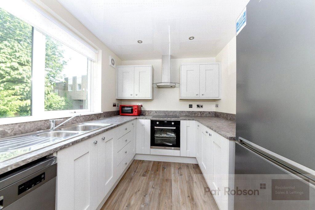Apartment in Newcastle upon Tyne, Tyne and Wear - View 3