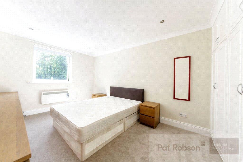 Apartment in Newcastle upon Tyne, Tyne and Wear - More
