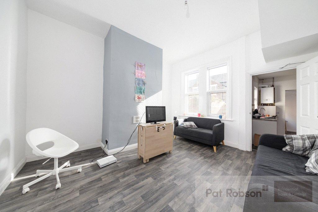 House in Newcastle Upon Tyne - View 2