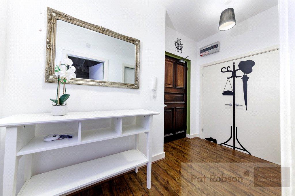 Apartment in Newcastle upon Tyne, Grainger Town - More