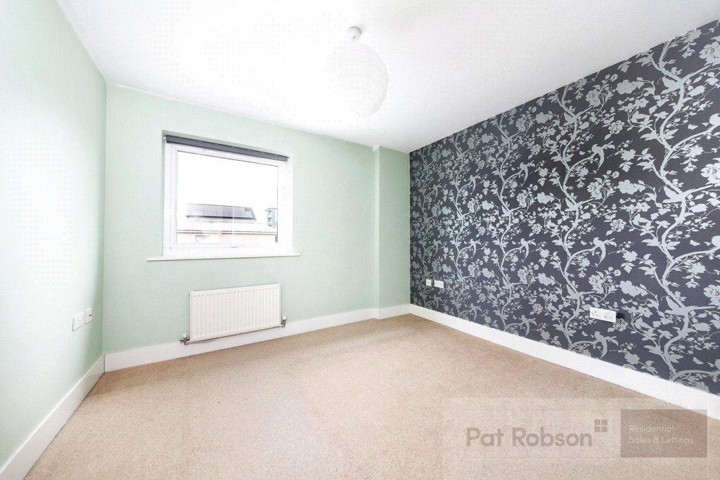 Apartment in Gateshead - More