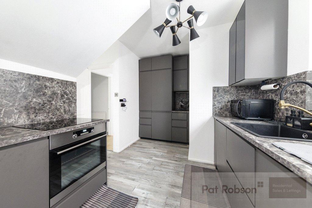 Apartment in Newcastle Upon Tyne - View 2