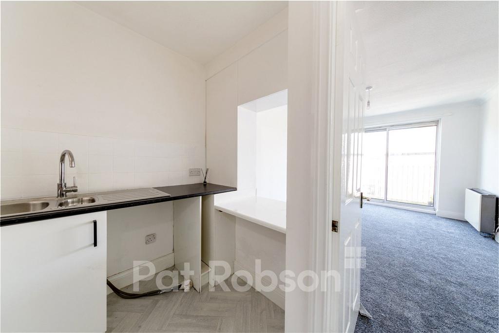 Apartment in Newcastle Upon Tyne - More