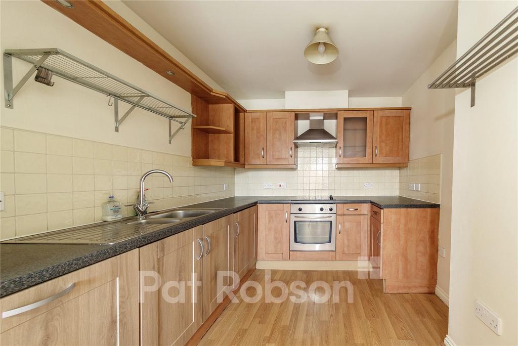Apartment in Newcastle Upon Tyne - View 3