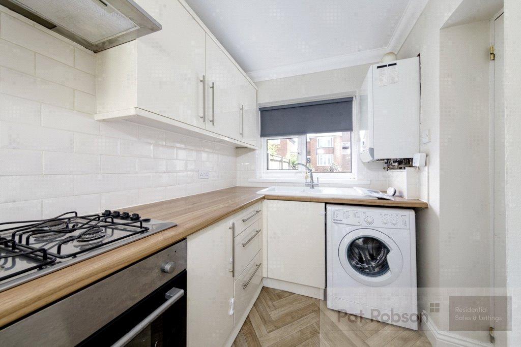 House in Newcastle Upon Tyne - View 5