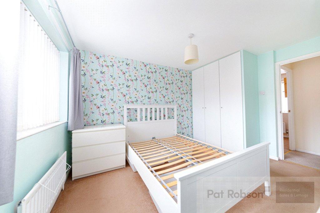 House in Newcastle upon Tyne, Tyne and Wear - More