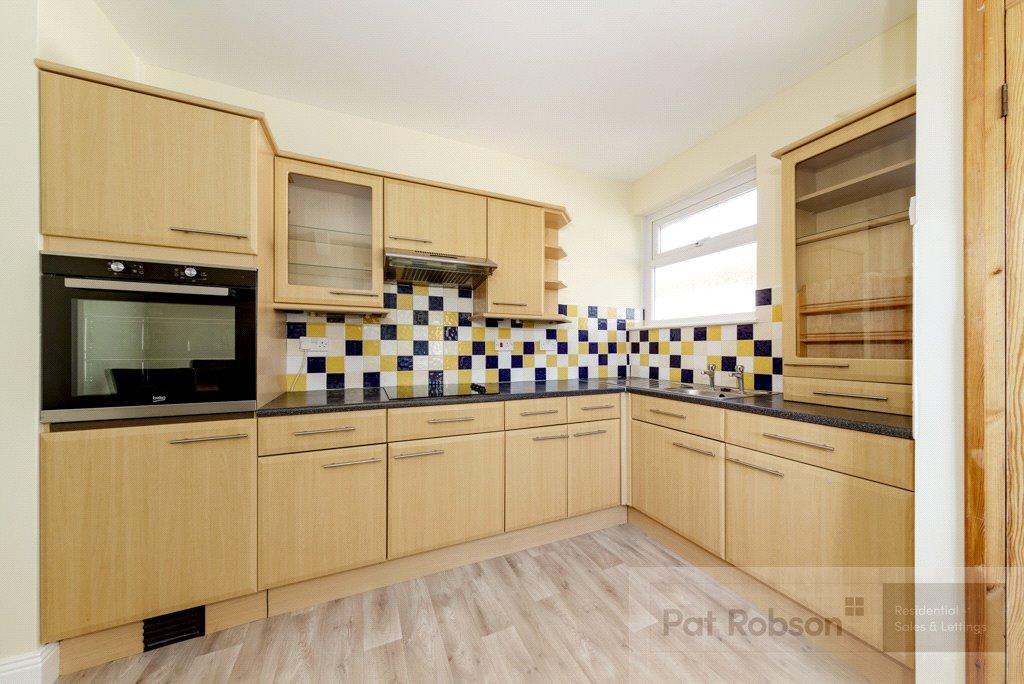 Apartment in Newcastle upon Tyne, Tyne and Wear - View 5