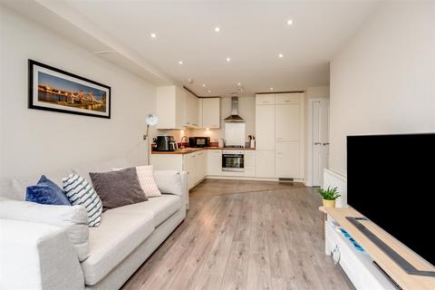 undefined, Truesdale, Ickenham