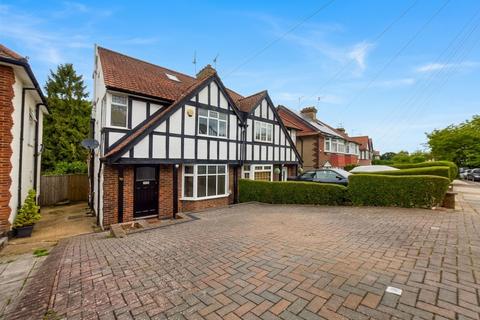 undefined, Farm Road, Edgware, HA8