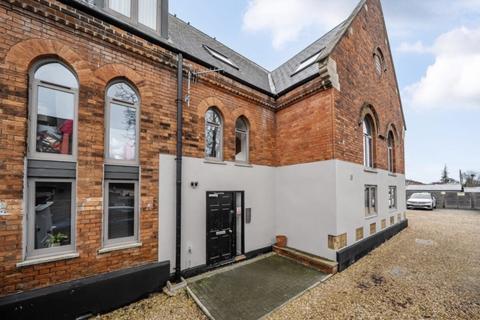 1 bedroom apartment to rent, Cricklade Road, Swindon SN2