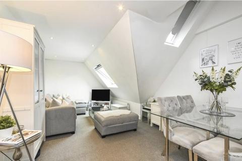 1 bedroom apartment to rent, Cricklade Road, Swindon SN2