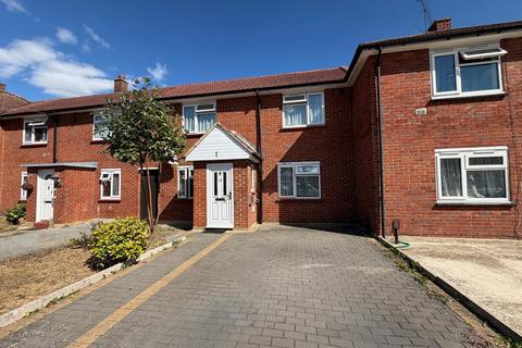 2 bedroom terraced house to rent, Brabazon Road, HOUNSLOW, TW5 9LS