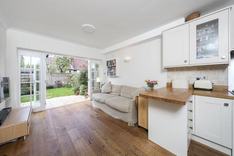undefined, Ravensbury Road, London, SW18