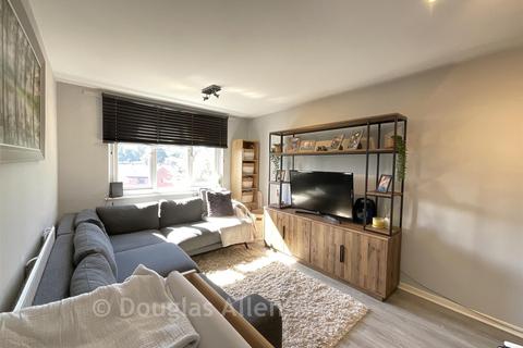 1 bedroom maisonette for sale, Mapleton Road, Chingford